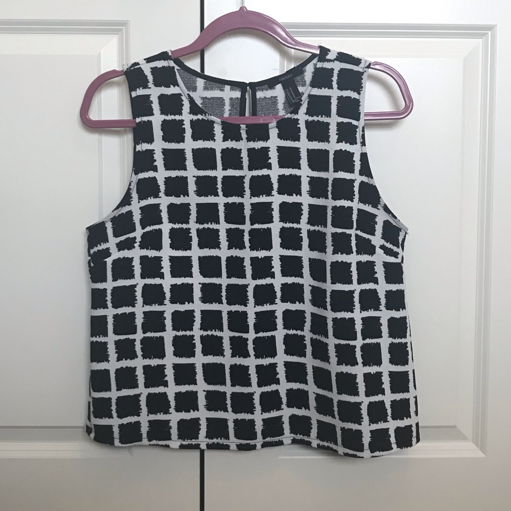 Forever 21 Black and White Top